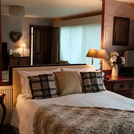 The Wood Bed and breakfast